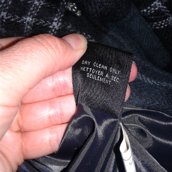 🆓️Add-on Versatile Vest with Faux-Fur Bonnet - Picture 10 of 12